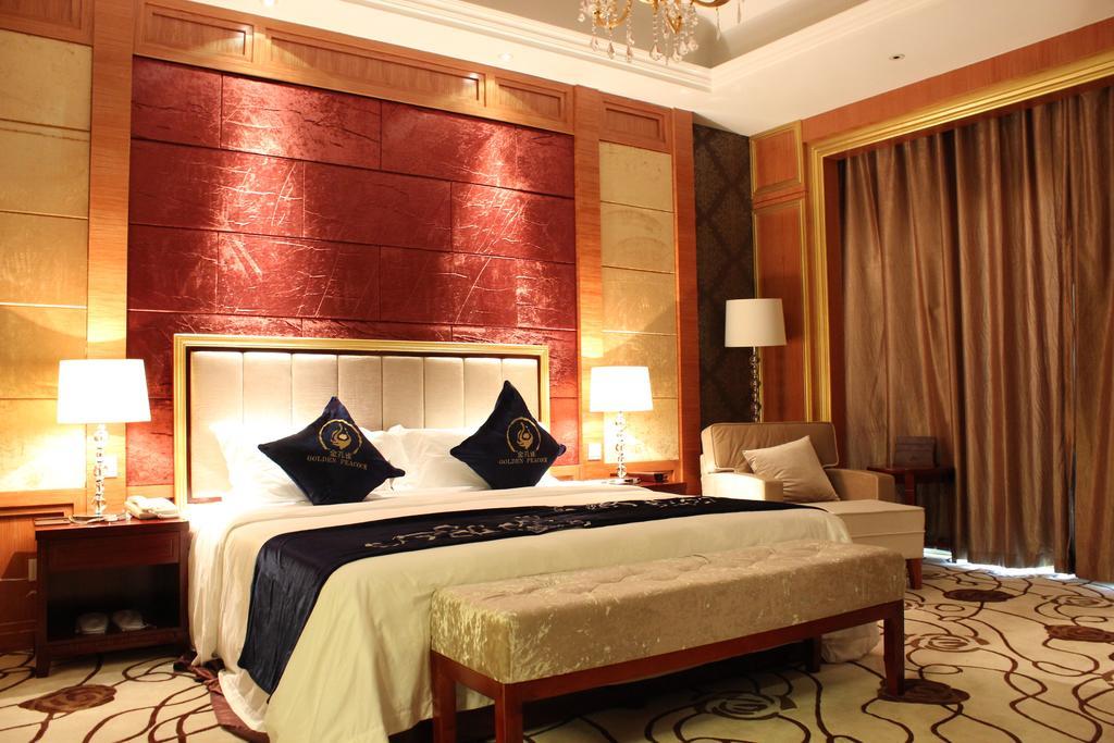 Golden Peacock Resort Hotel เบ-รา ห้อง รูปภาพ